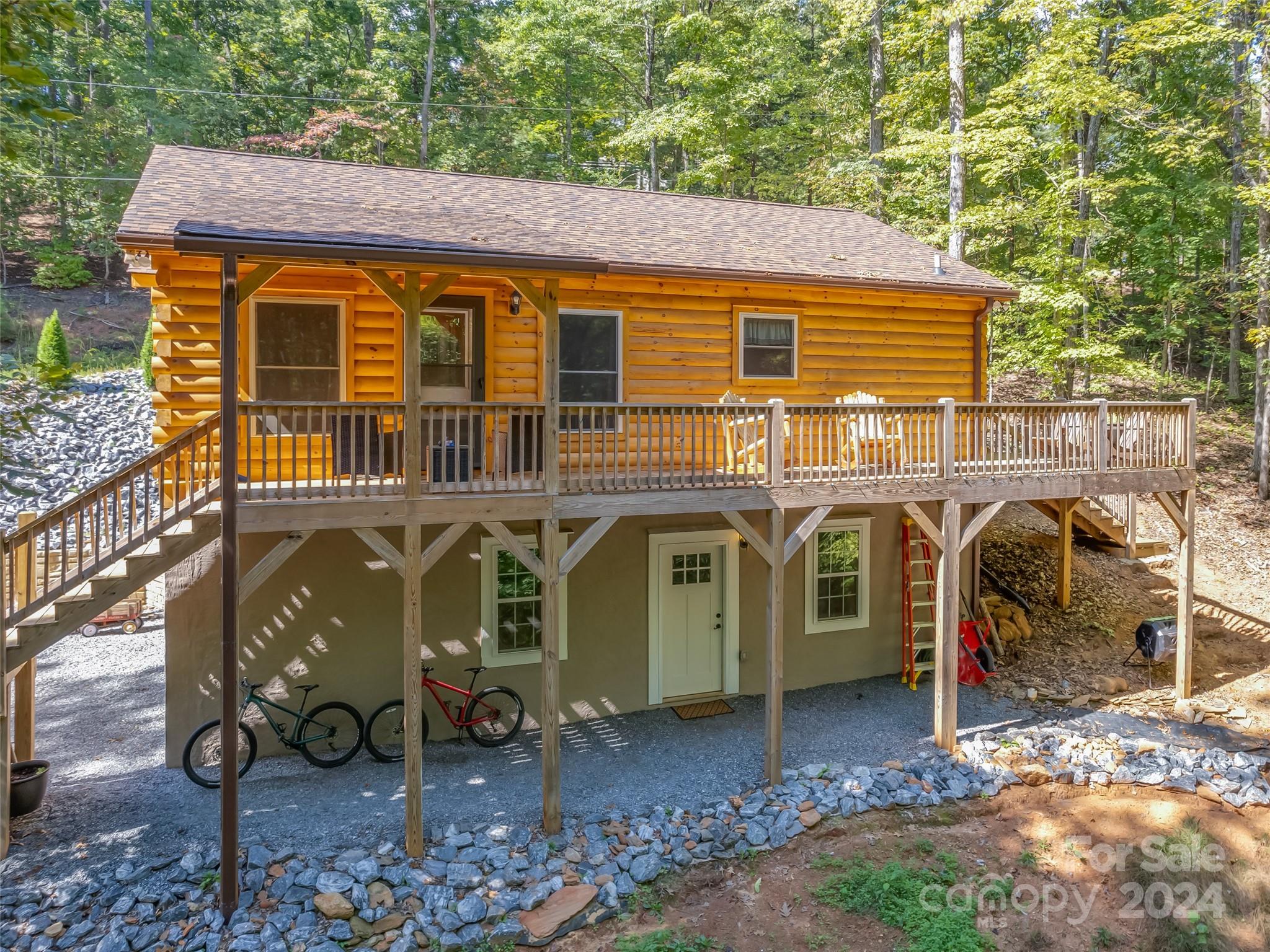 344 Wolf Trail, Lake Lure, NC 28746