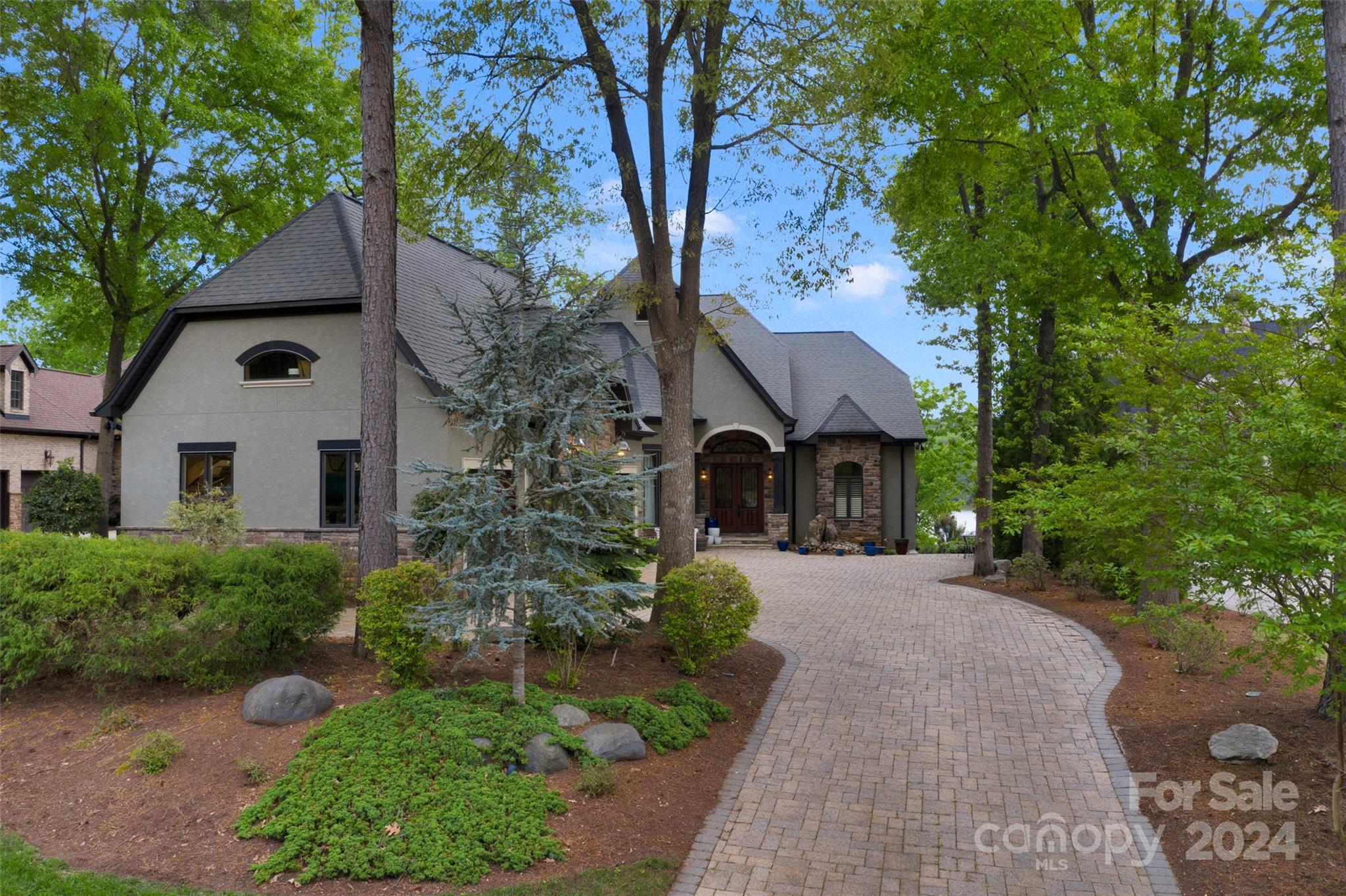 3255 Lake Pointe Drive, Belmont, NC 28012