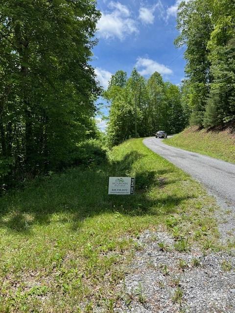 Lot 70 Round Top Road, Almond, NC 28702