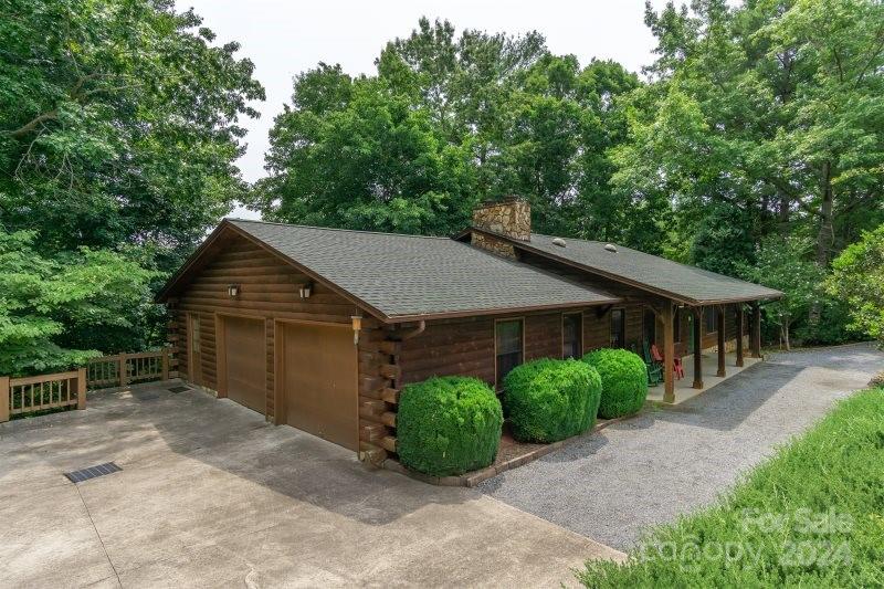 239 Fern Loop, Lake Lure, NC 28746