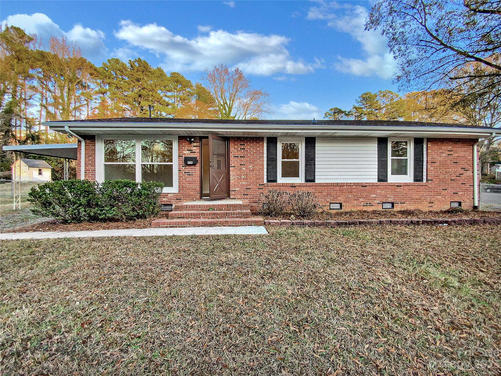 2823 Edsel Place, Charlotte, NC 28205