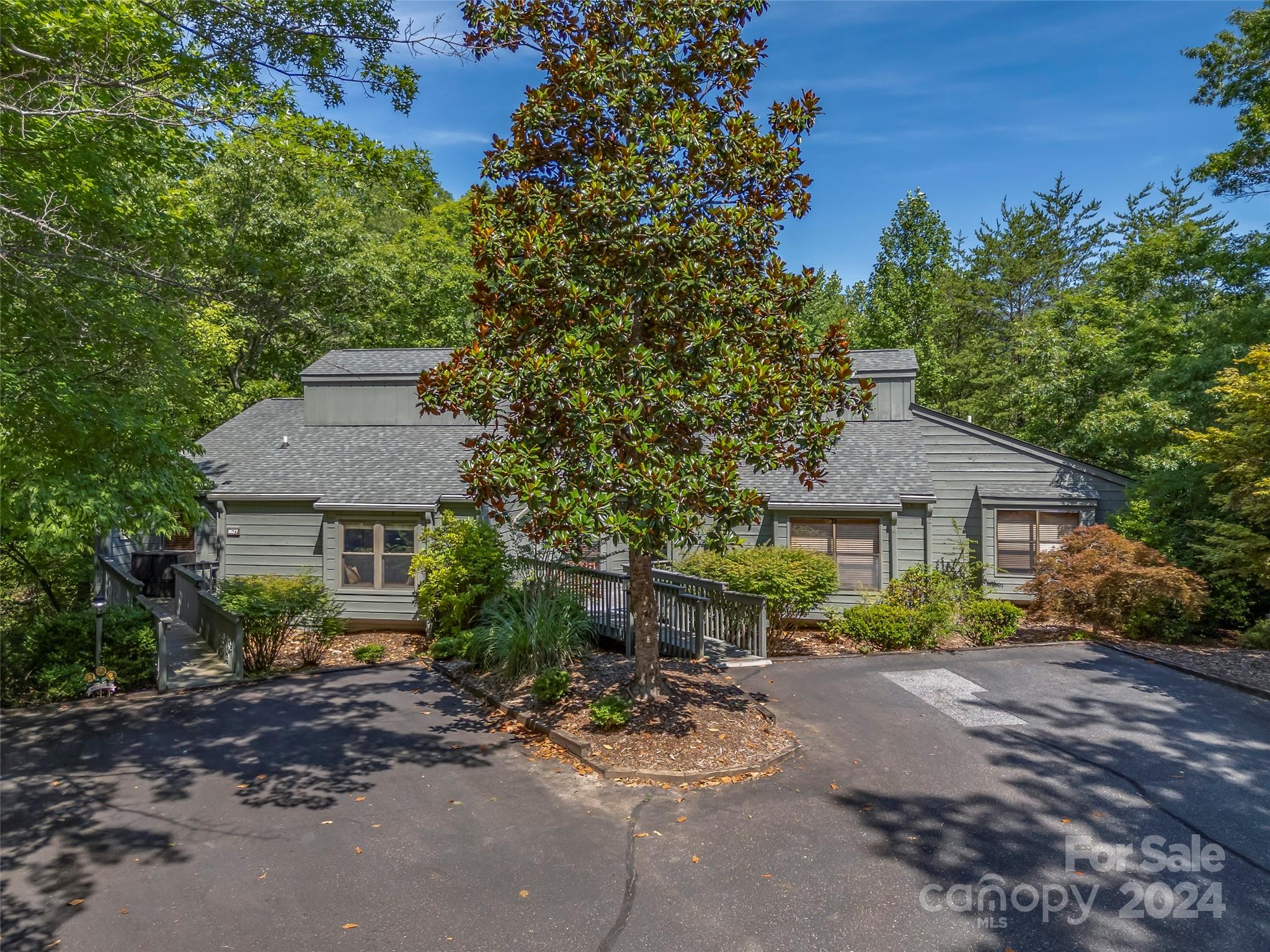 128 Quail Run Court, Lake Lure, NC 28746