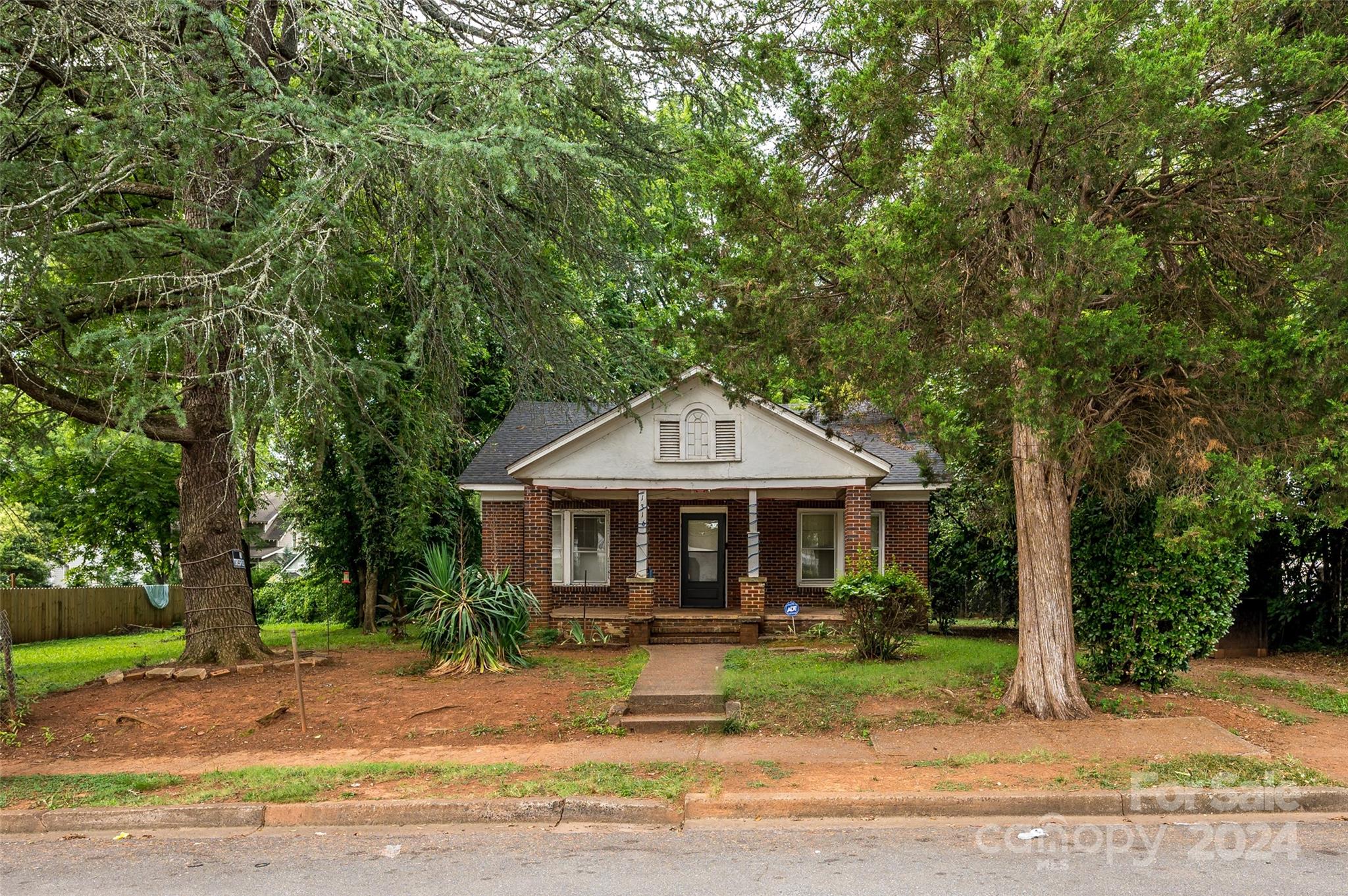 1316 E 35th Street, Charlotte, NC 28205