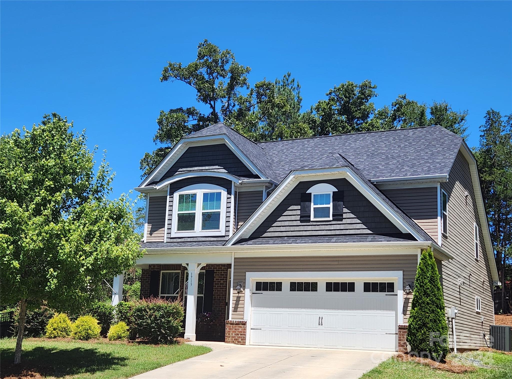 1713 Williamsburg Drive, Rock Hill, SC 29732