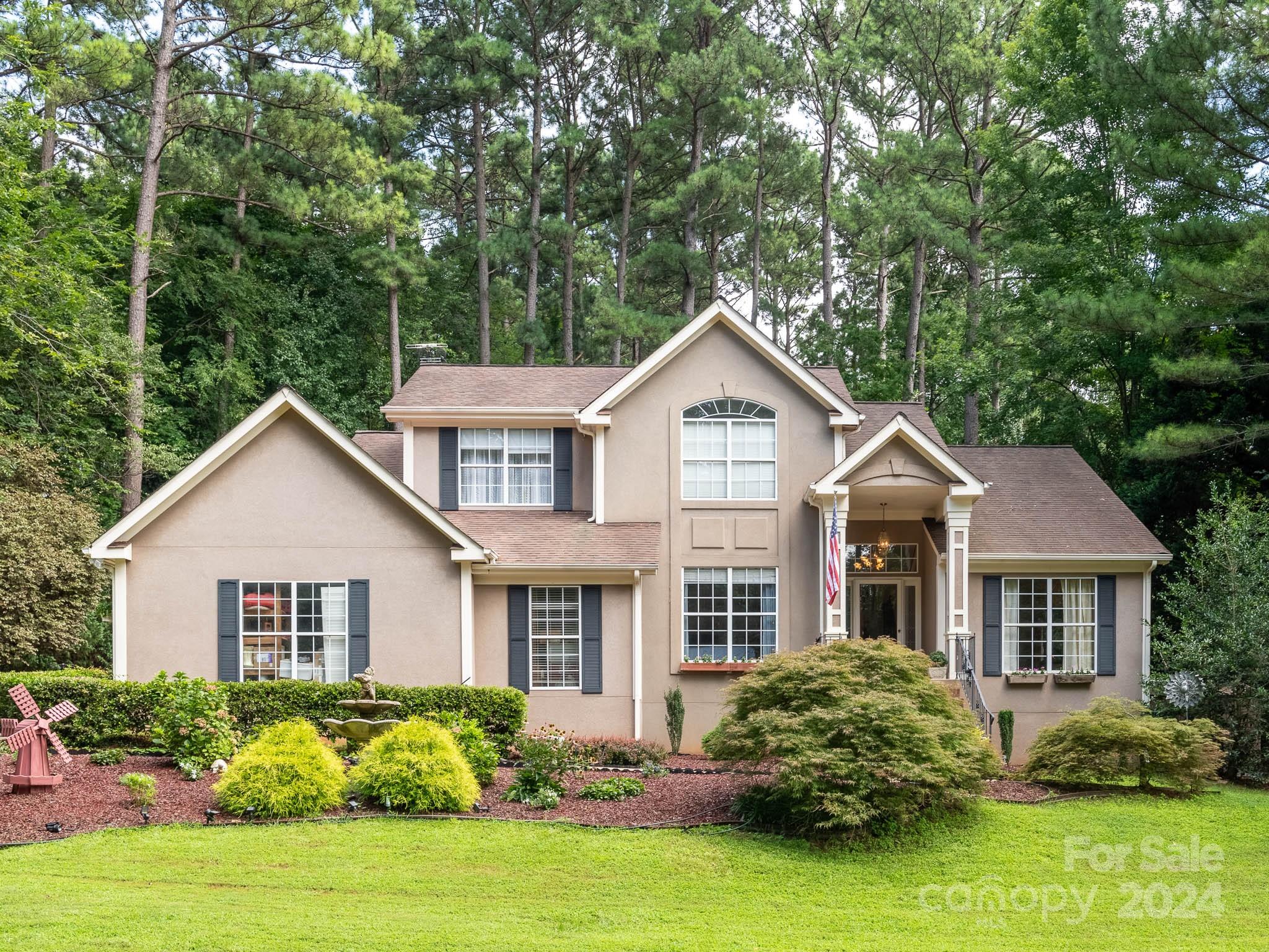 141 Waterford Drive, Mooresville, NC 28117