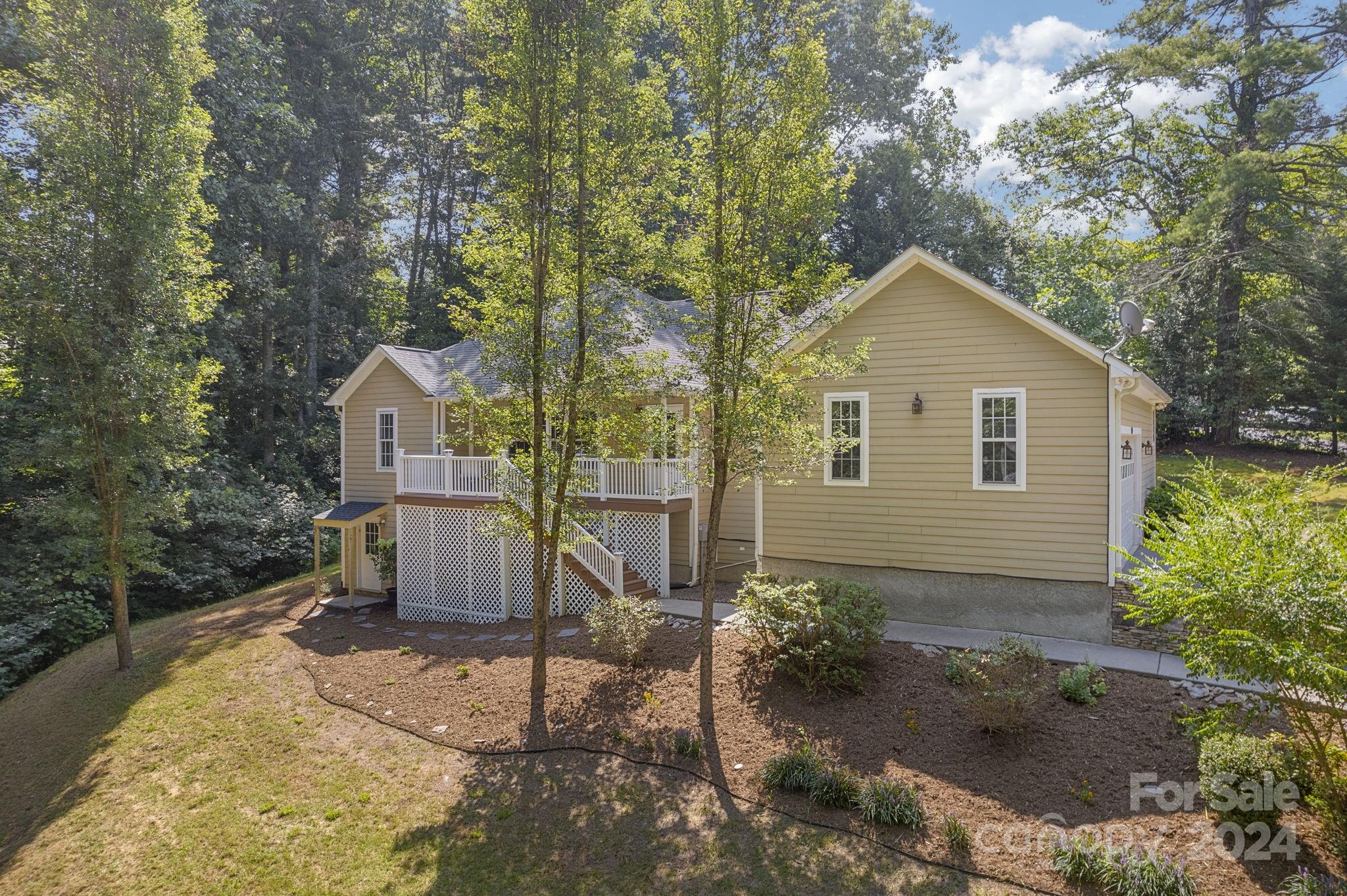 904 Mills Gap Road, Fletcher, NC 28732