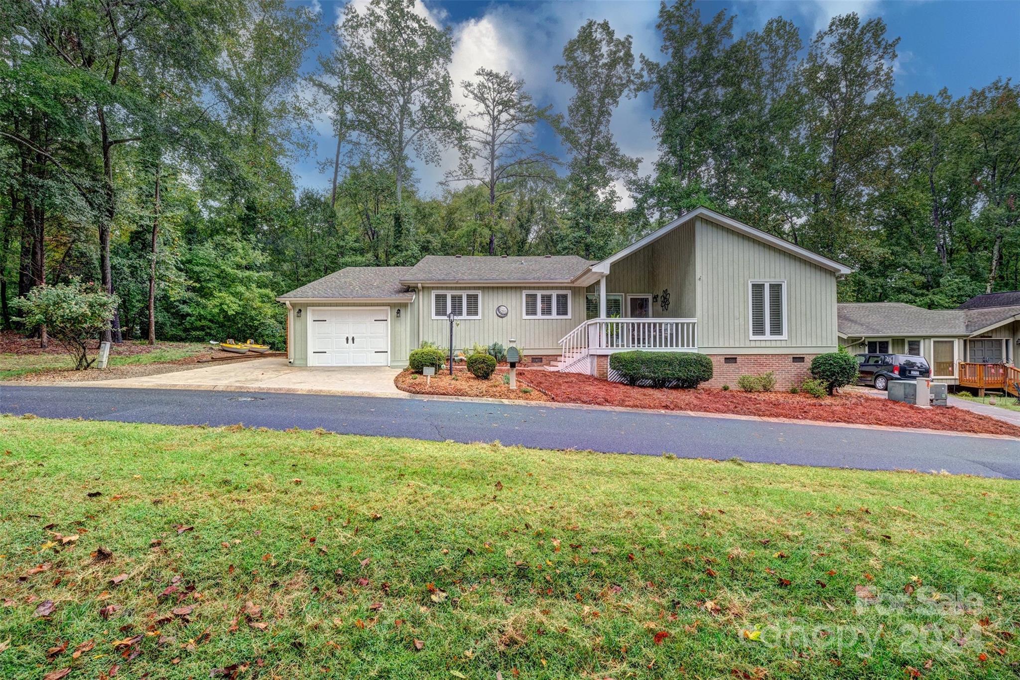 12 Old Stage Trail, Lake Wylie, SC 29710