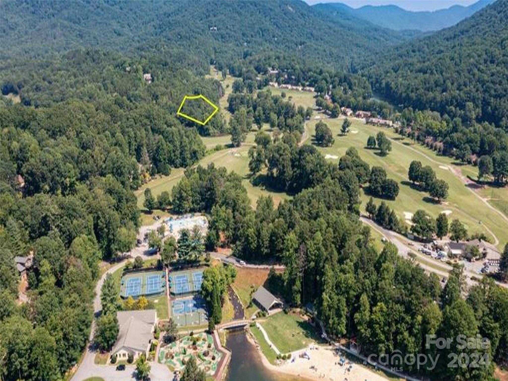 307 Fairway Drive, Lake Lure, NC 28746