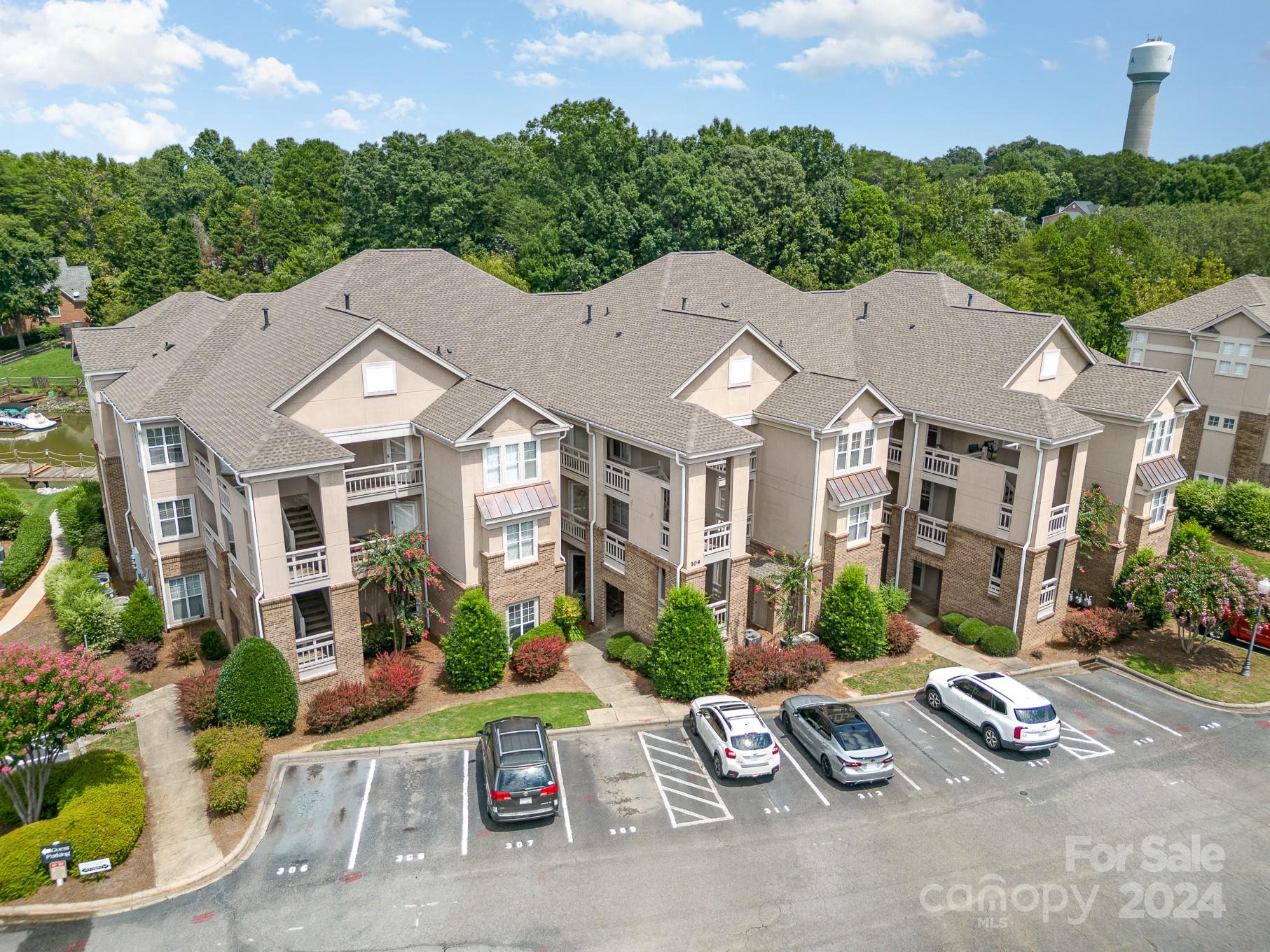 104 Pier 33 Drive, Mooresville, NC 28117