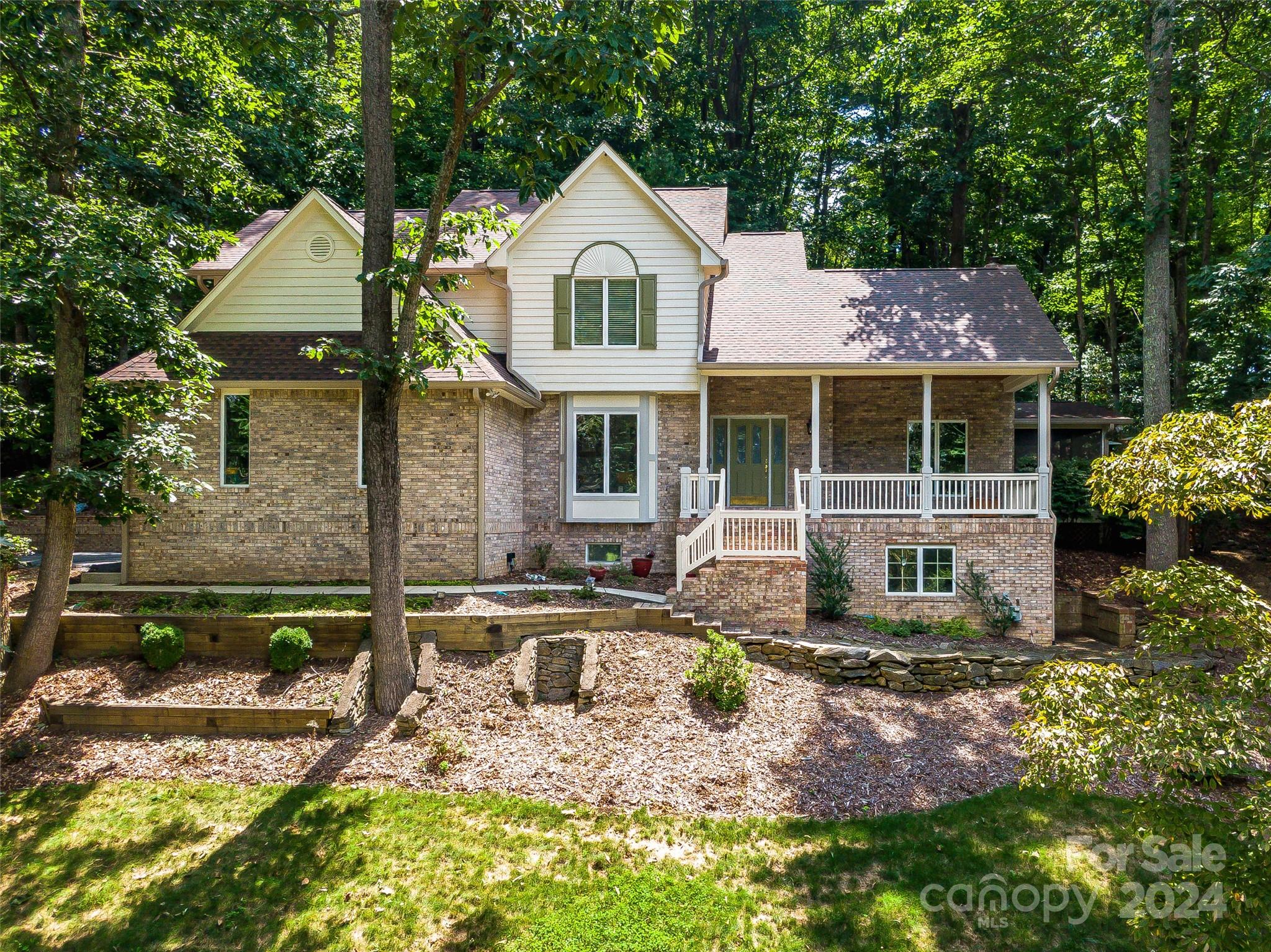 105 Galloway Drive, Asheville, NC 28803