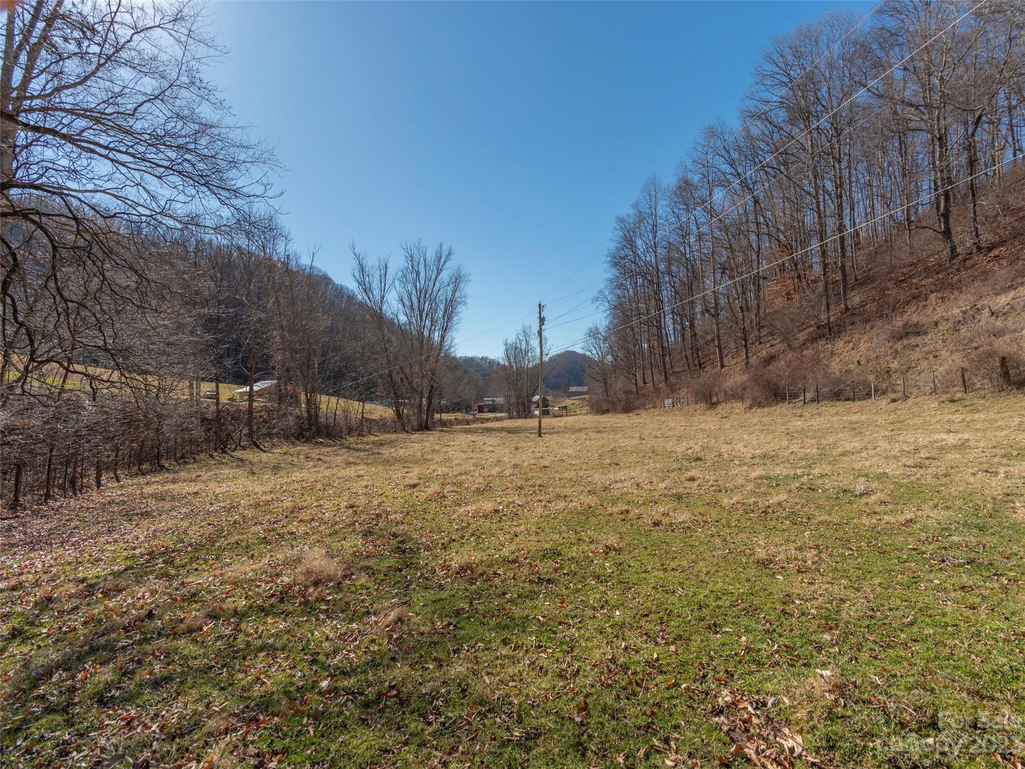 1419 Ponder Creek Road, Mars Hill, NC 28754