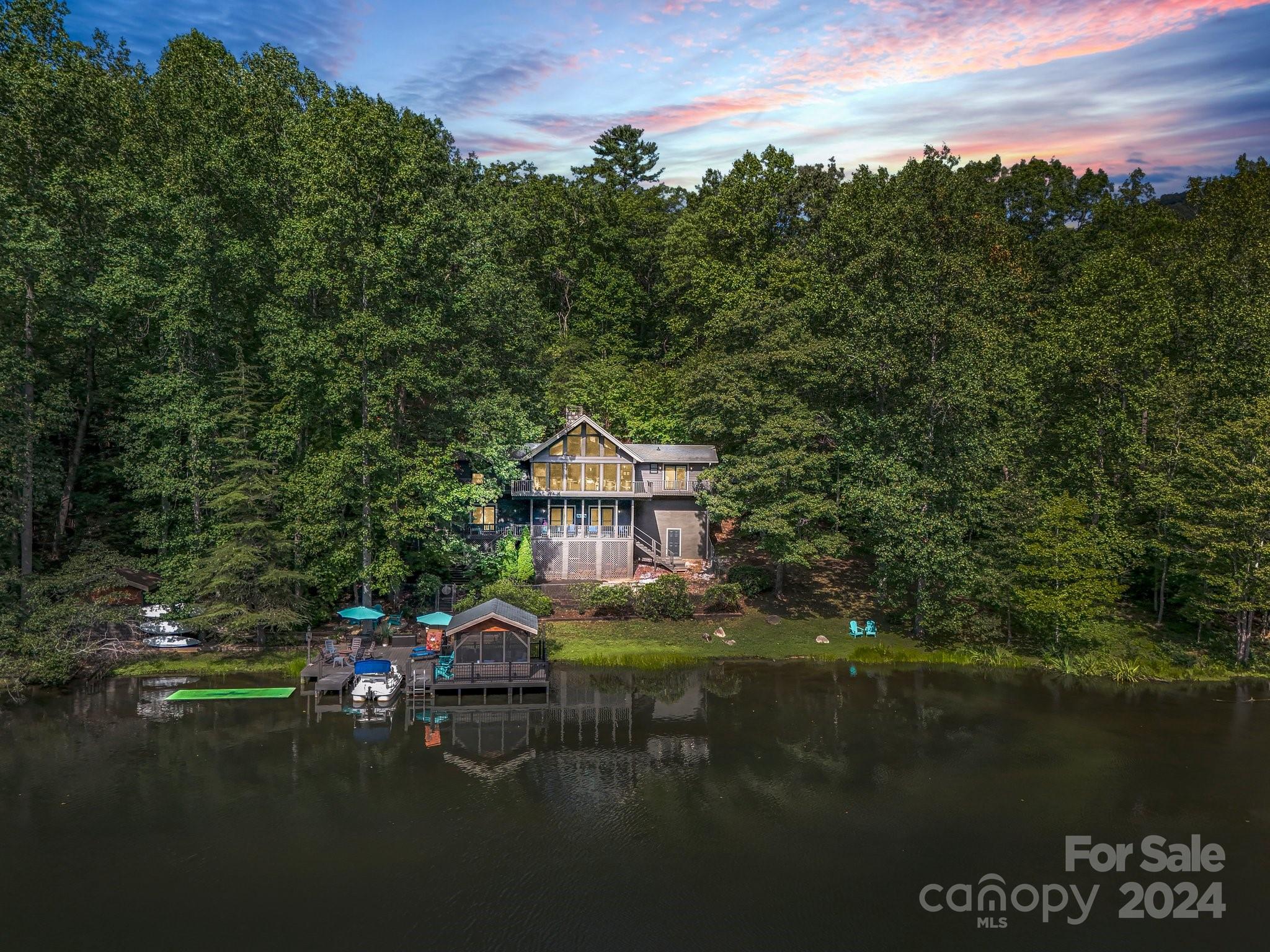 430 Westlake Drive, Lake Lure, NC 28746