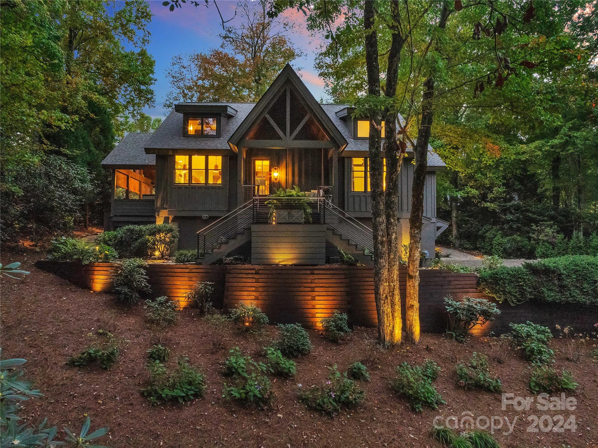 1390 Fairway Drive, Lake Toxaway, NC 28747