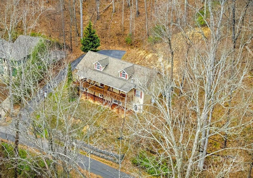 588 Mouzon Road, Waynesville, NC 28785