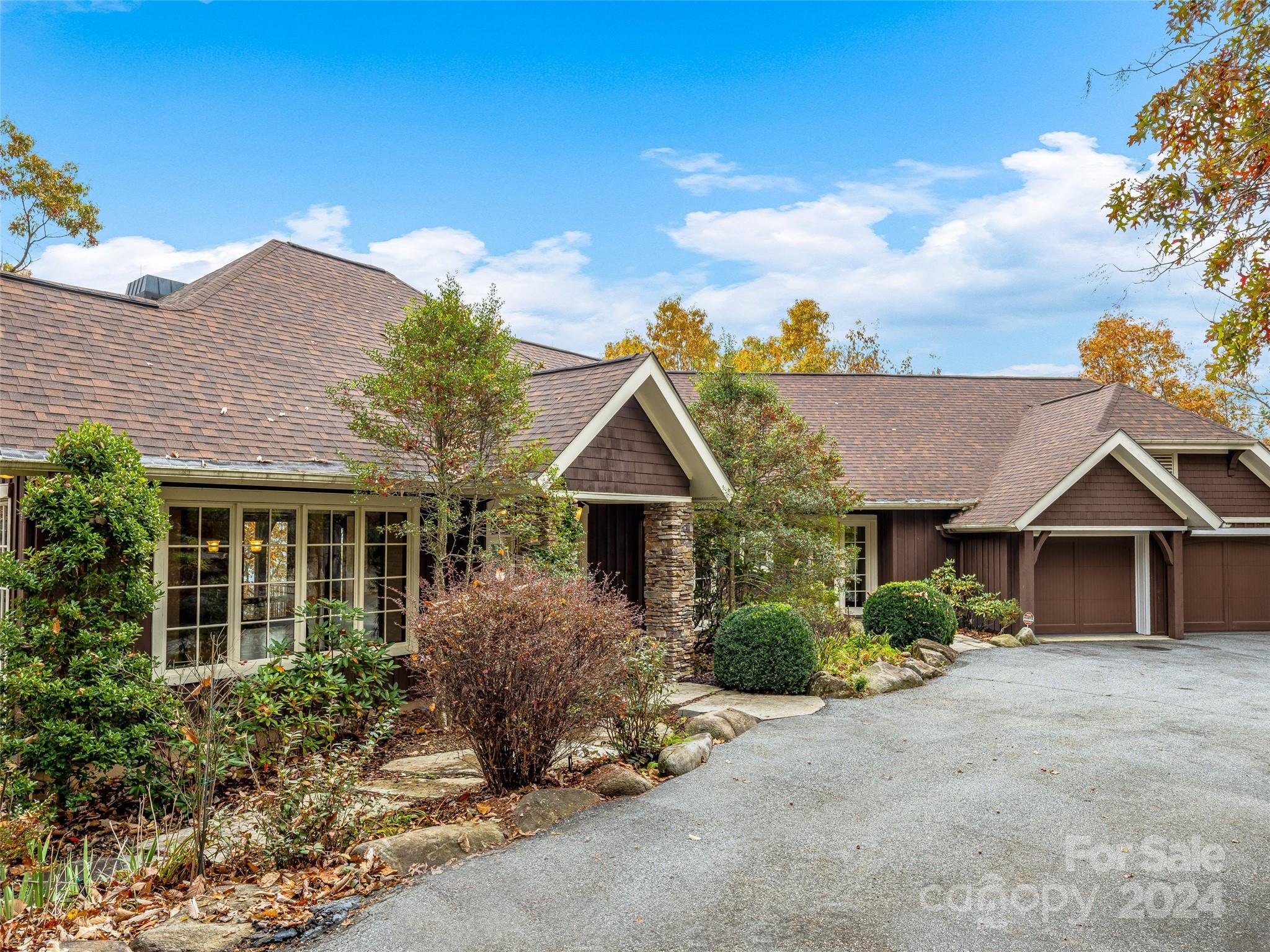 409 Elk Mountain Trail, Brevard, NC 28712