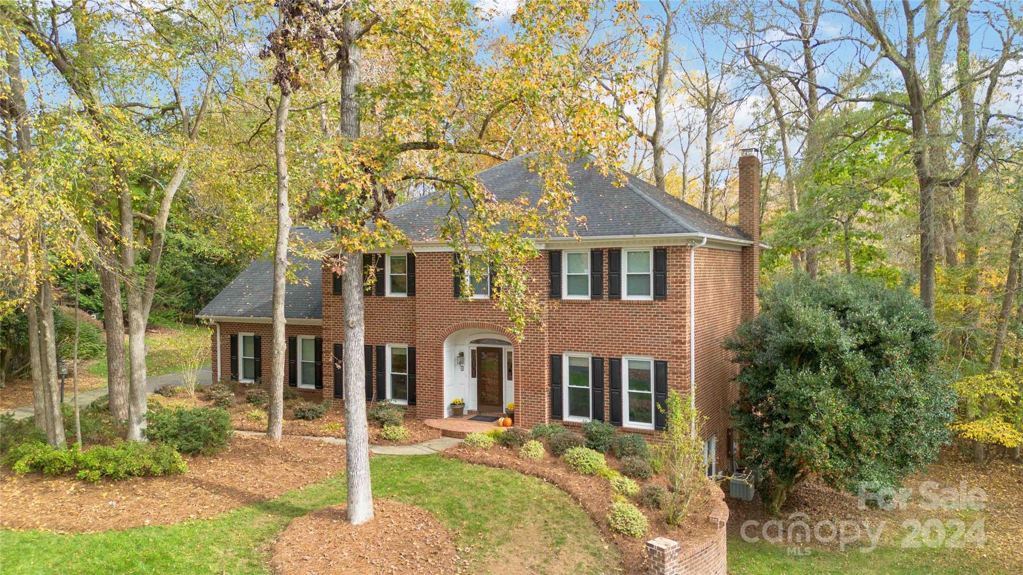 841 Stanhope Lane, Matthews, NC 28105