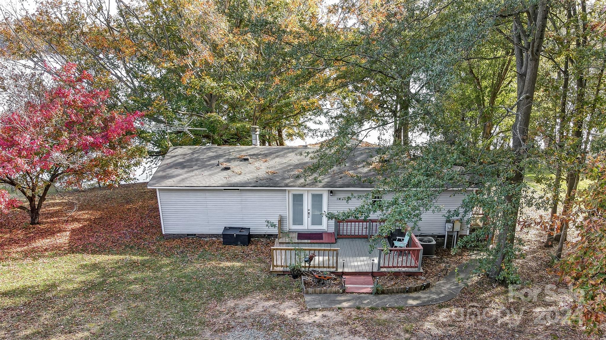 233 Island View Road, Mount Holly, NC 28120