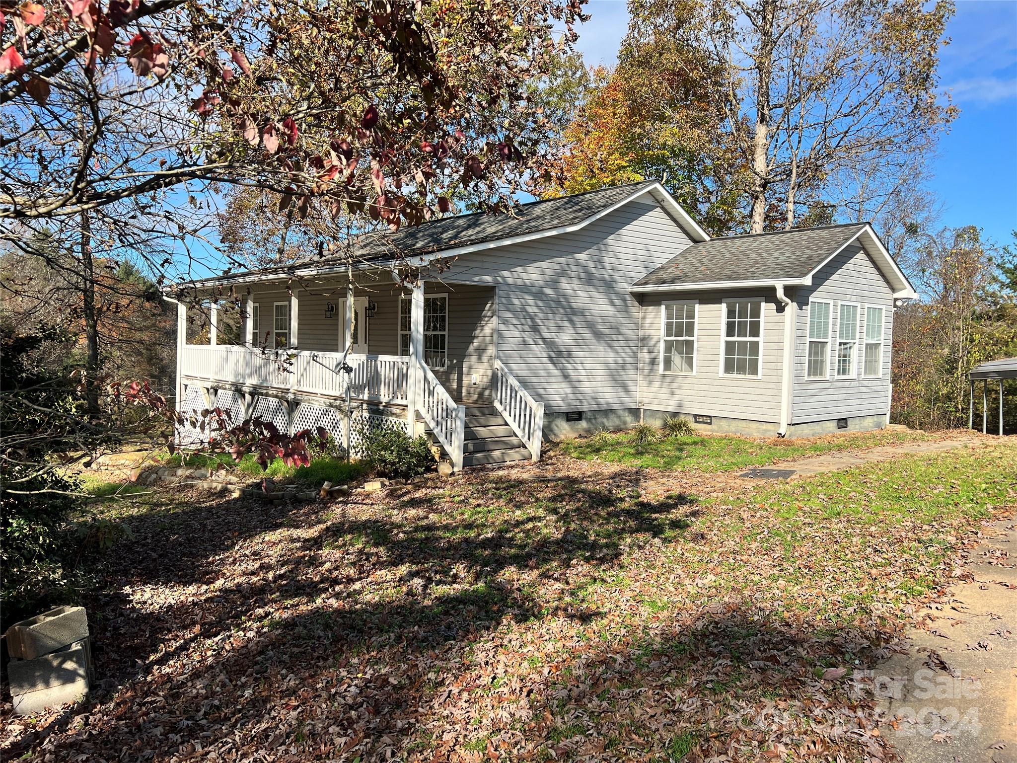 374 Deer Lane, Union Grove, NC 28689