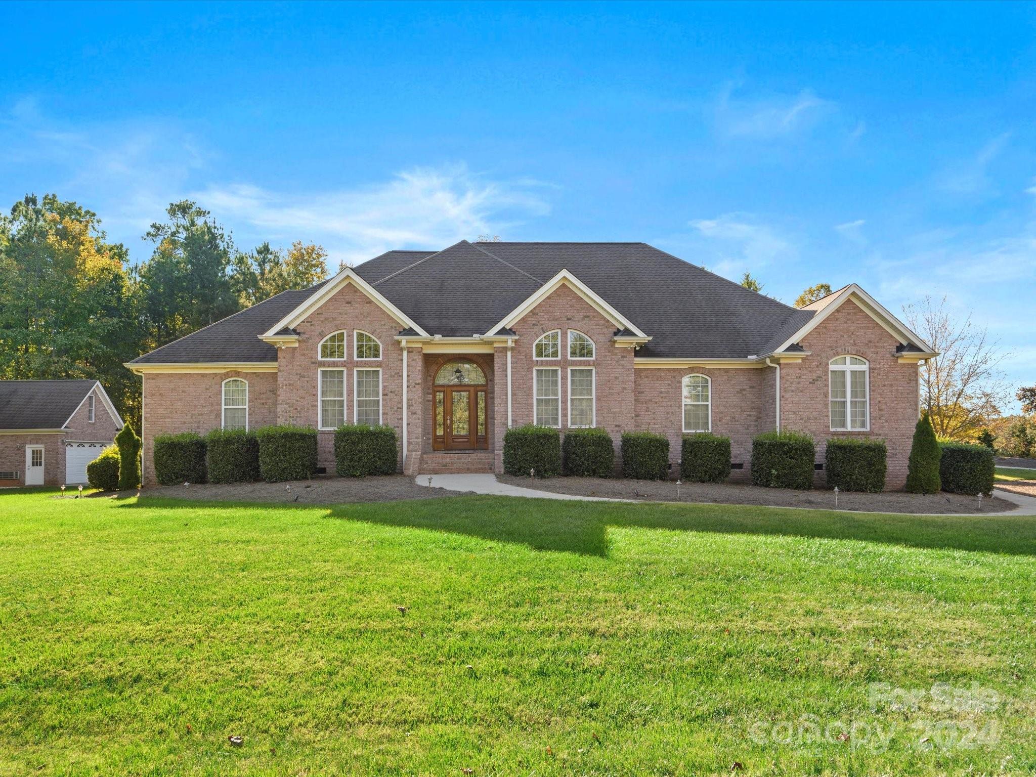 107 Evening Shadow Road, Lake Wylie, SC 29710