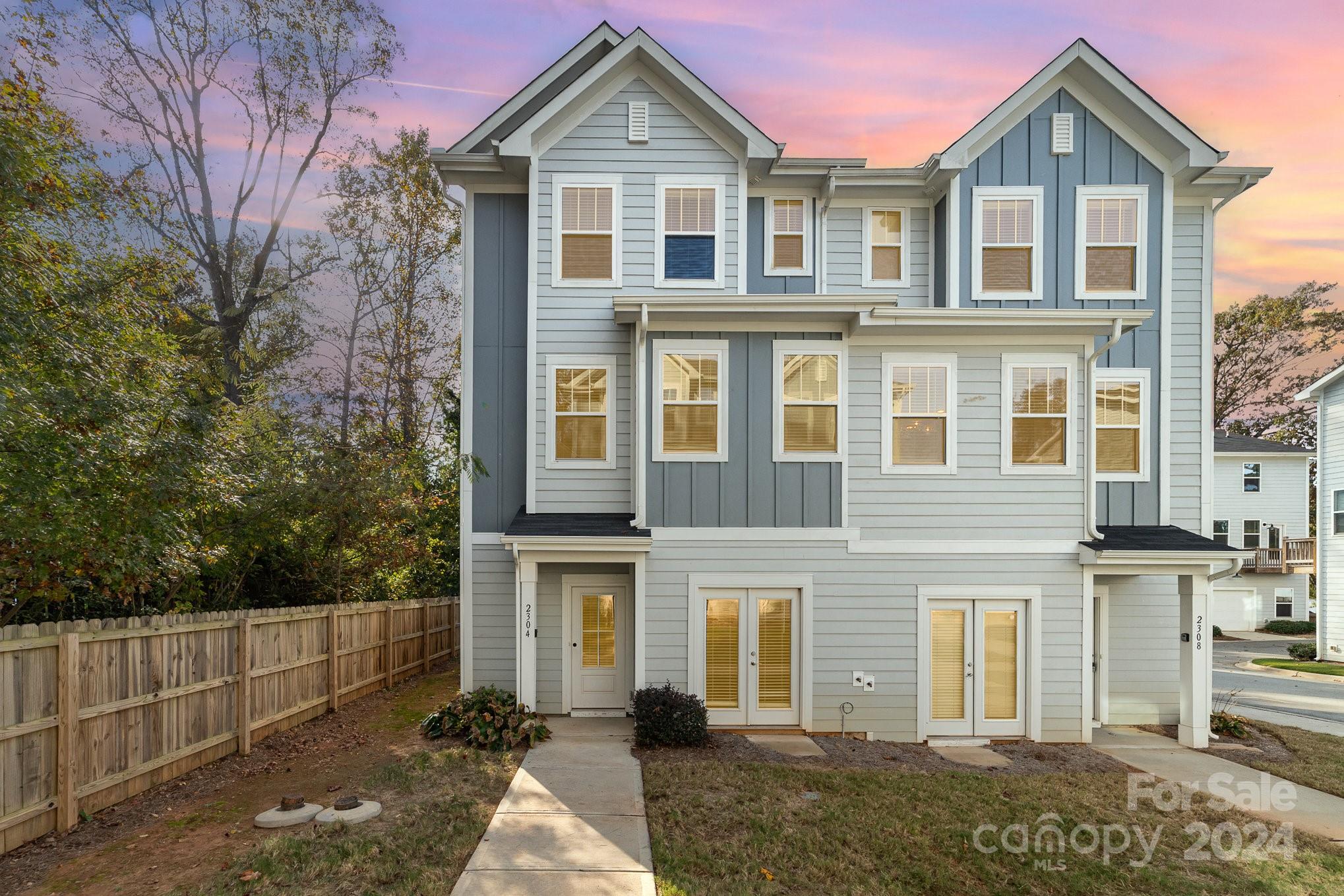 2304 Via Dei Conte Alley, Charlotte, NC 28205