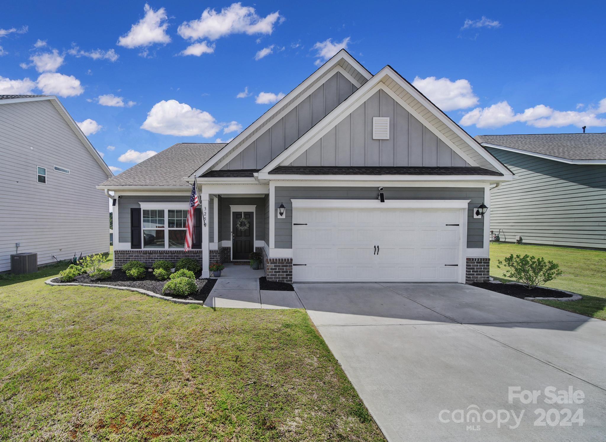 325 Ox Bow Circle, Mount Holly, NC 28120