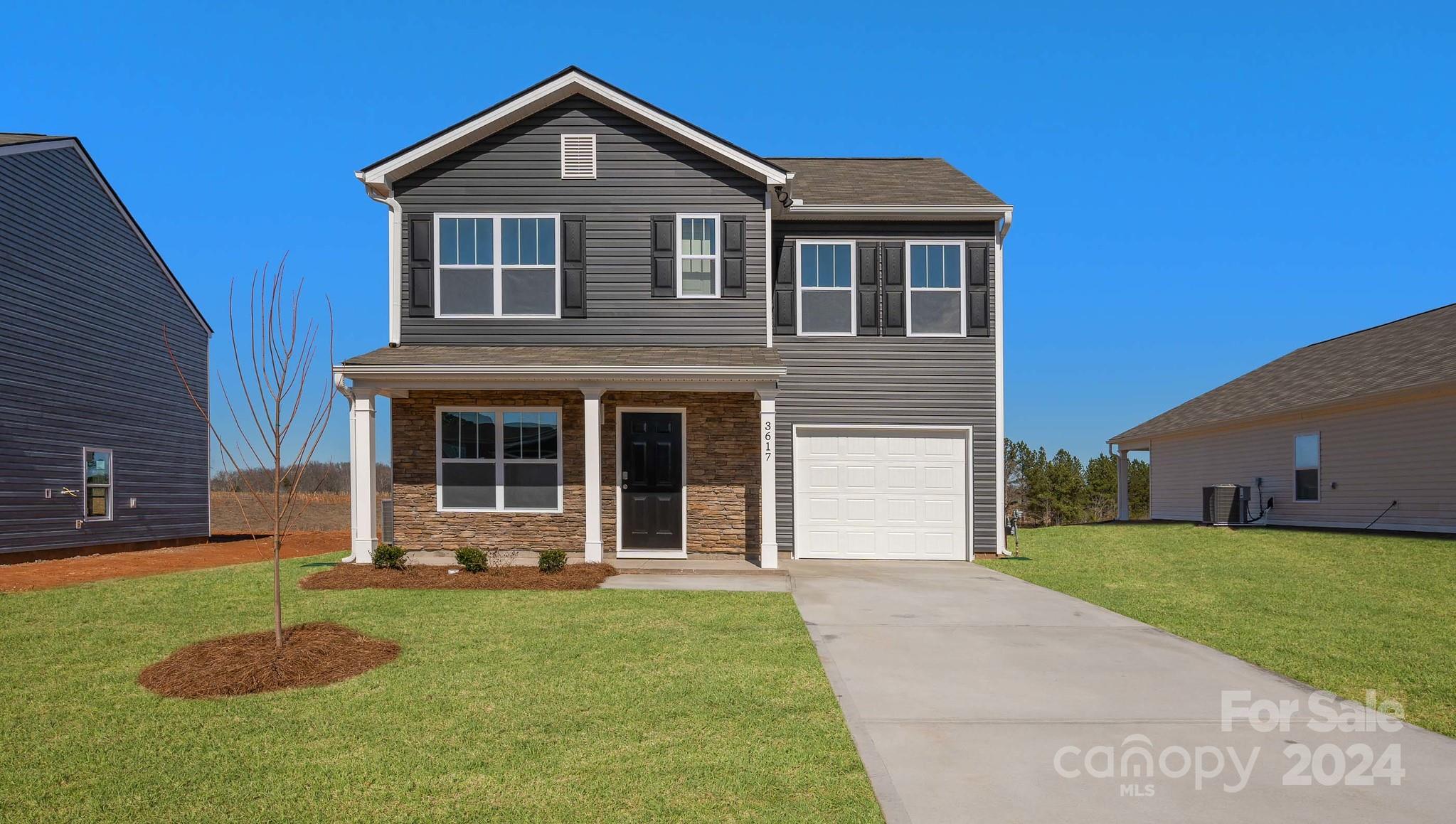 35 Lauren Lane, Hendersonville, NC 28792