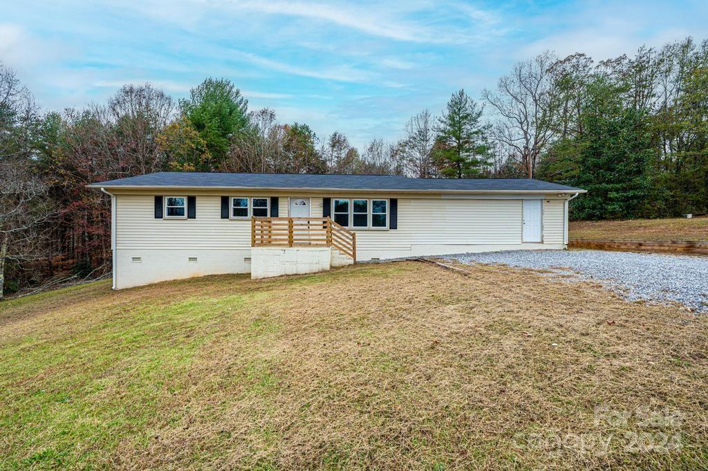 1348 Cube Drive, Valdese, NC 28690